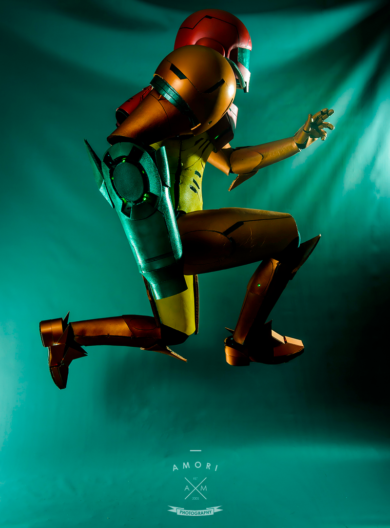 Illustration for article titled Superb Metroid Cosplay Makes Me Roll Into A Ball